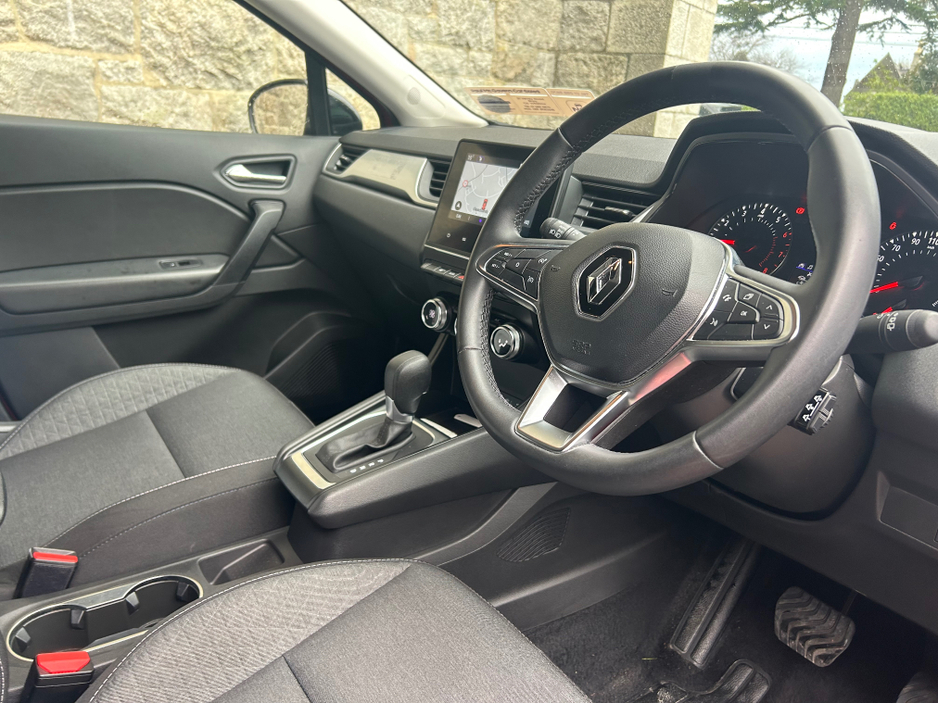 2023 Renault Captur - image 9