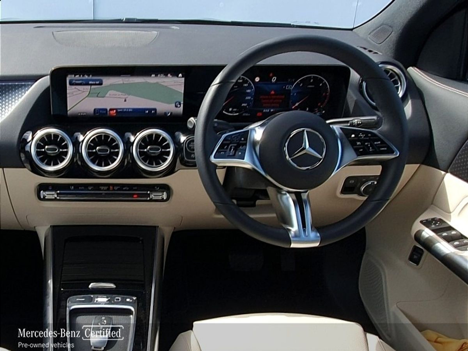 2025 Mercedes-Benz GLA Class - image 11