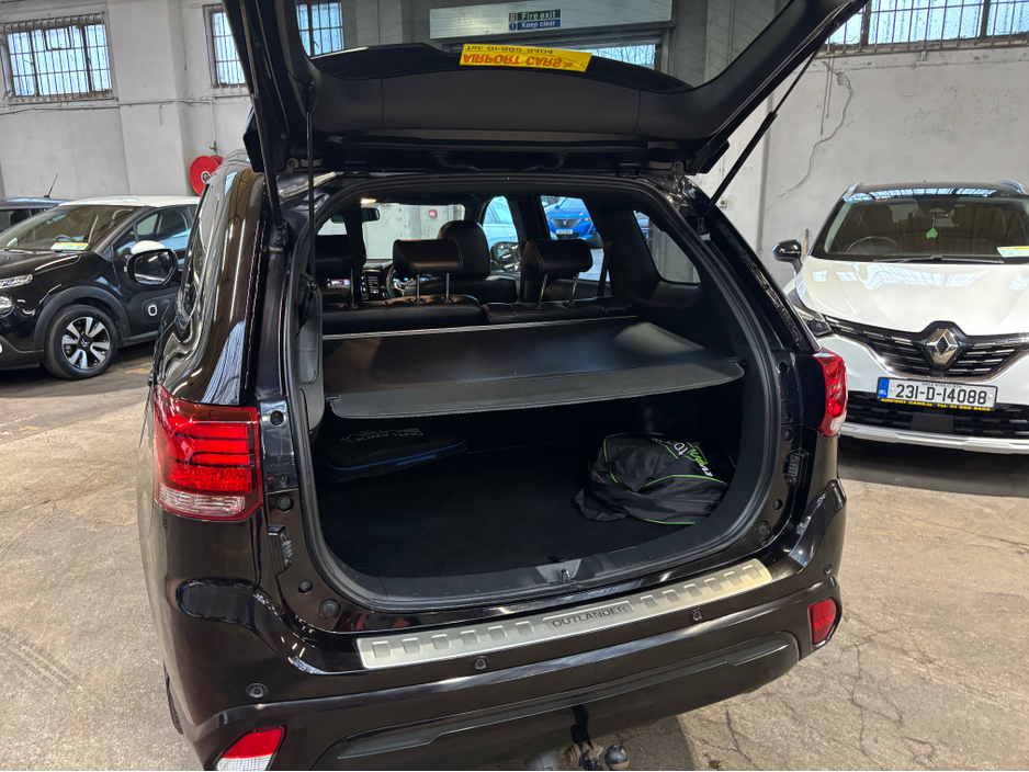 2019 Mitsubishi Outlander OUTL PHEV S-EDI S-EDITION 4DR AUTO €20,999