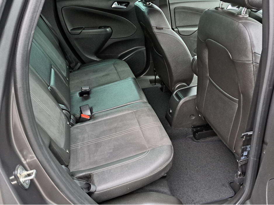 2023 Opel Crossland ULTIMATE 1.2TURBO 110BHP **LEATHER/SUEDE INTERIOR** €21,950