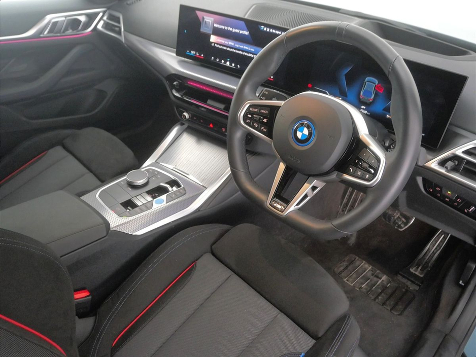 2025 BMW i4 - image 6