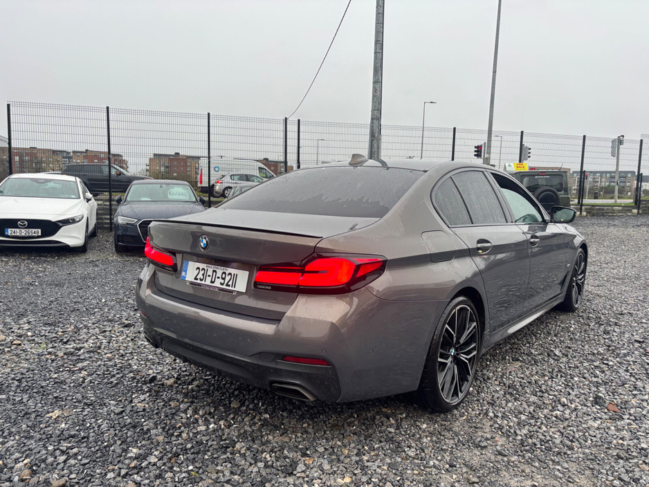 2023 BMW 5 Series - image 4