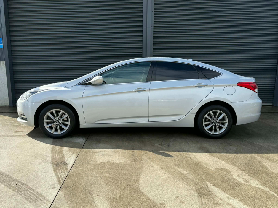 2016 Hyundai i40 - image 4