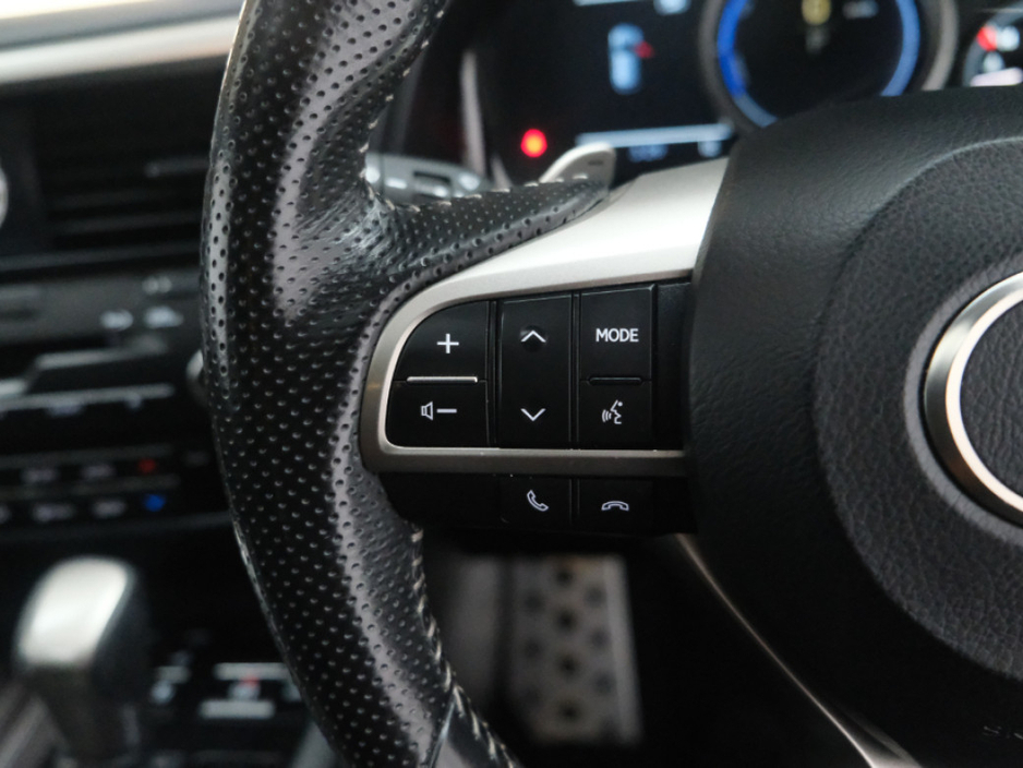 2017 Lexus RX 450 h  €37,990