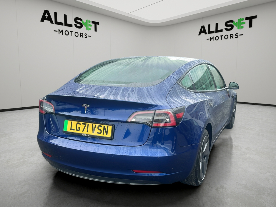 2021 Tesla Model 3 STANDARD RANGE PLUS €23,995