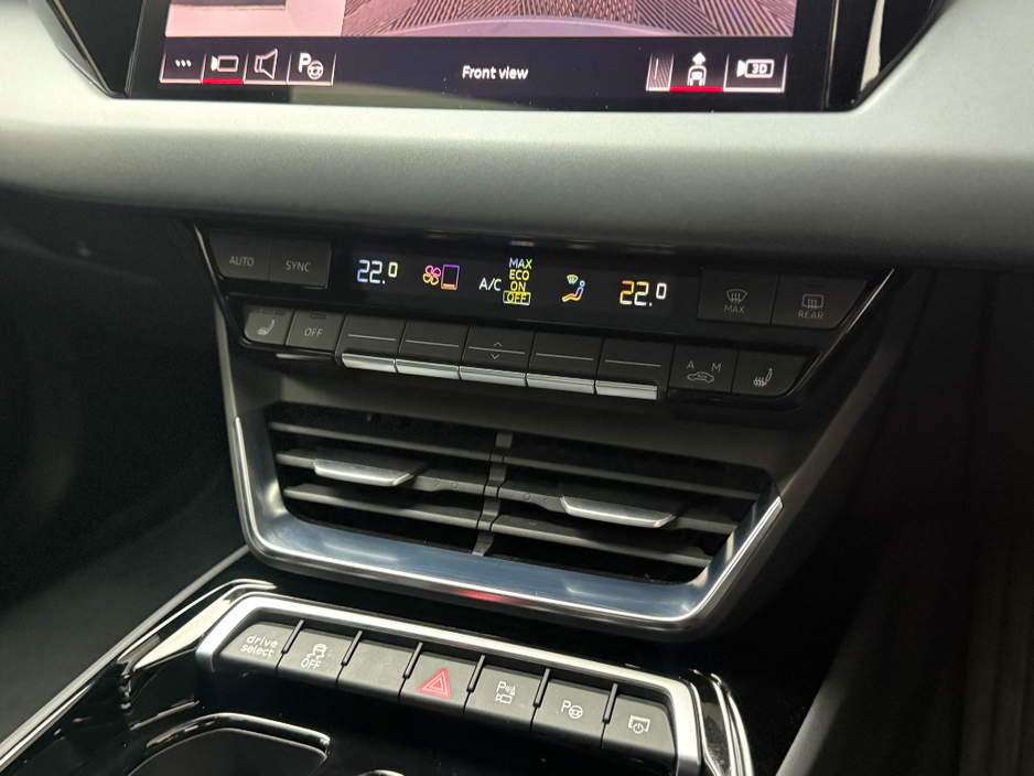 2024 Audi e-tron GT quattro - image 17