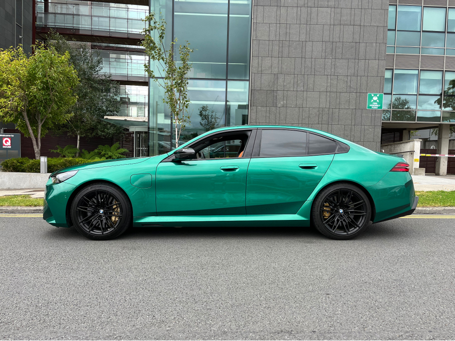 2024 BMW M5 Ultimate Pack 4.4 V8 727 Bhp Plug In Hybrid €124,950