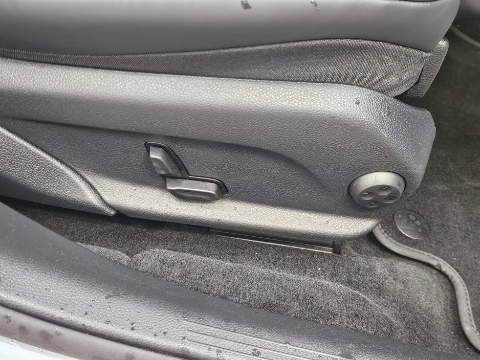 2022 Mercedes-Benz E Class - image 9