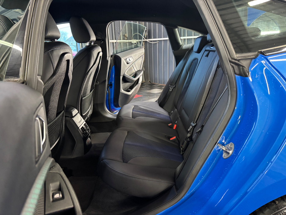 2022 BMW 2 Series 218d Sport €28,950