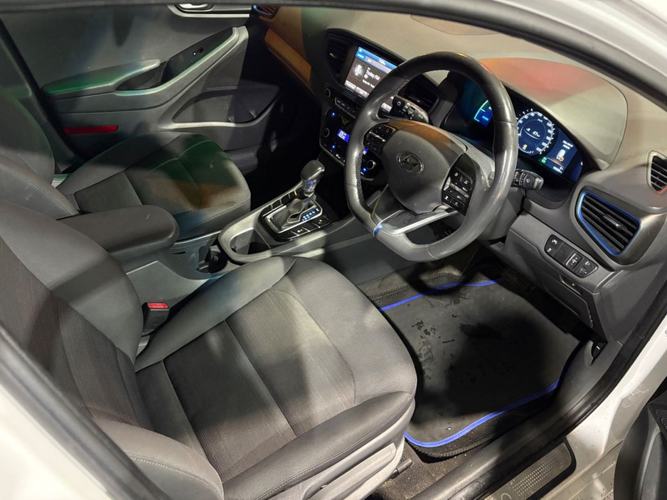 2017 Hyundai Ioniq 1.6 Petrol Hybrid - Auto €12,990