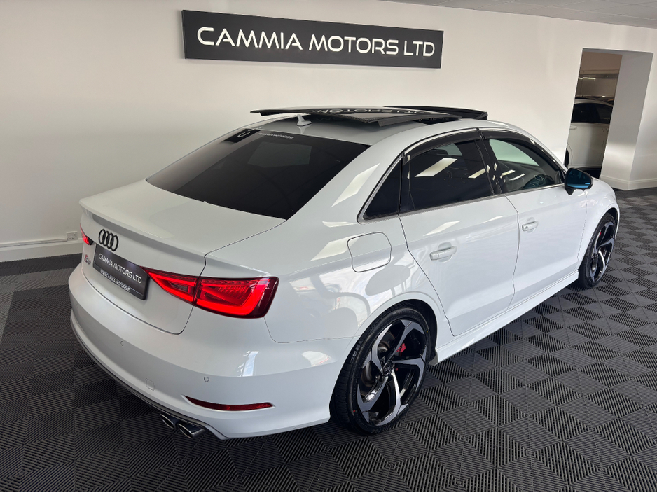 2015 Audi S3 - image 5