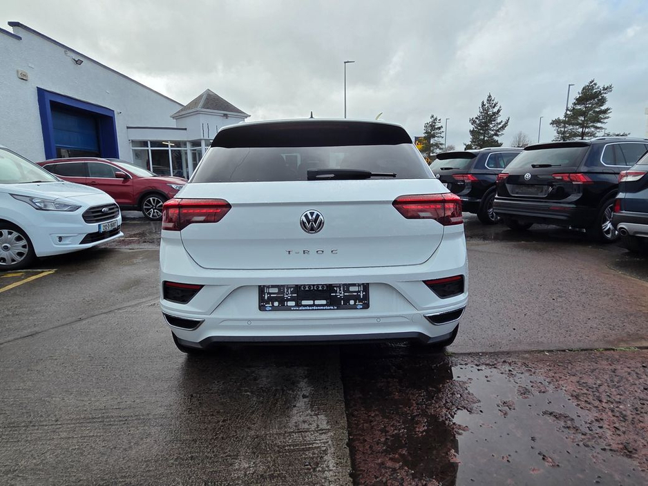 2018 Volkswagen T-Roc - image 7