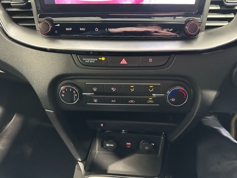 2022 Kia Ceed - image 14