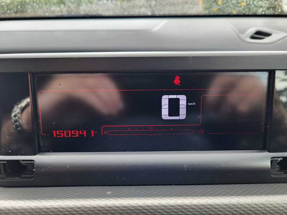 2015 Citroen C4 Cactus - image 12