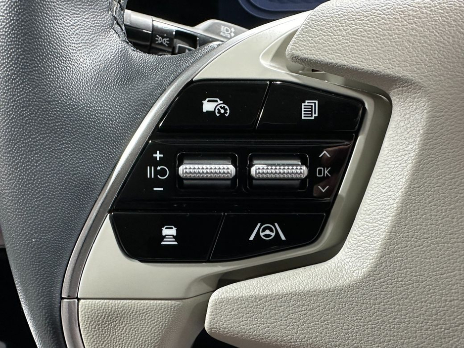 2023 Kia EV6 - image 16