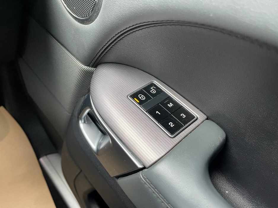 2015 Land Rover Range Rover Sport - image 31