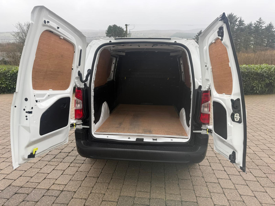 2022 Peugeot Partner 1.5 BLUE HDI 100 LONG BODY 6.2 €13,750