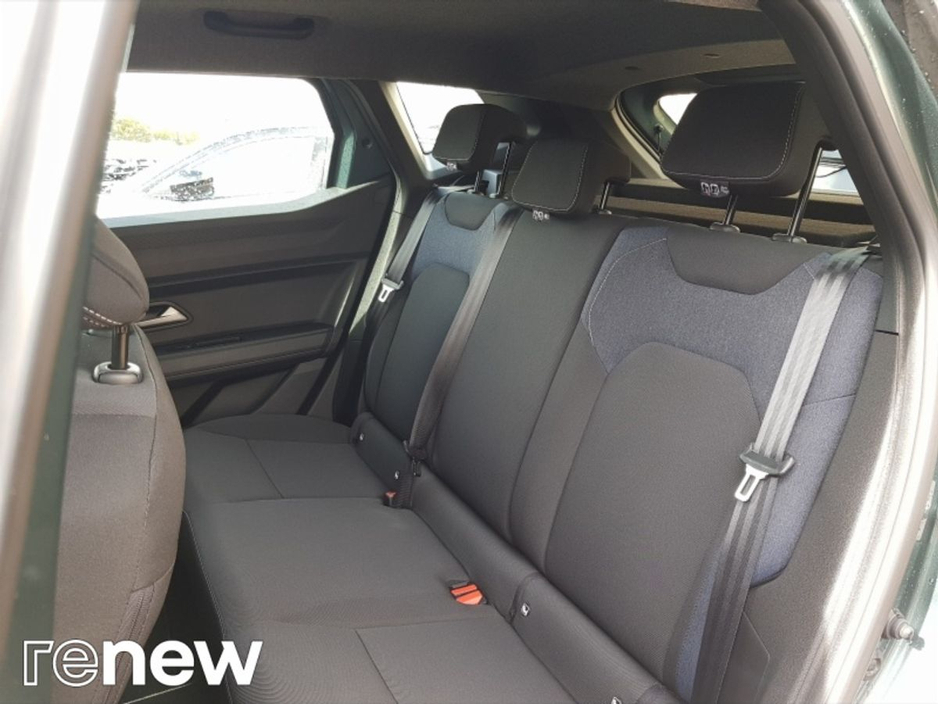 2025 Dacia Duster - image 11