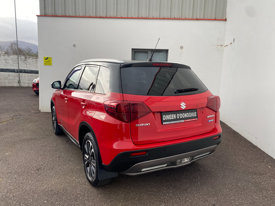 2021 Suzuki Vitara - image 11