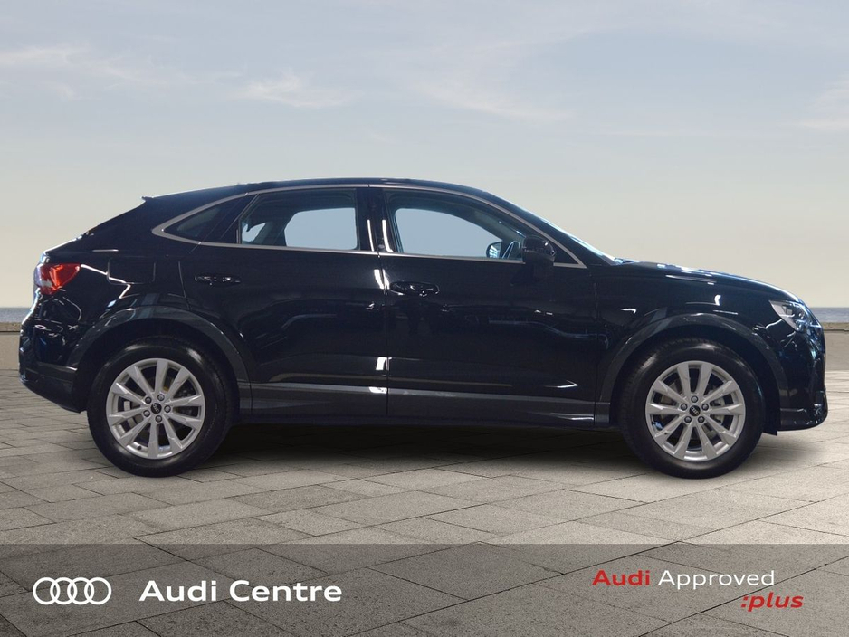 2025 Audi Q3 35 TDI 150 S-T SE €52,499