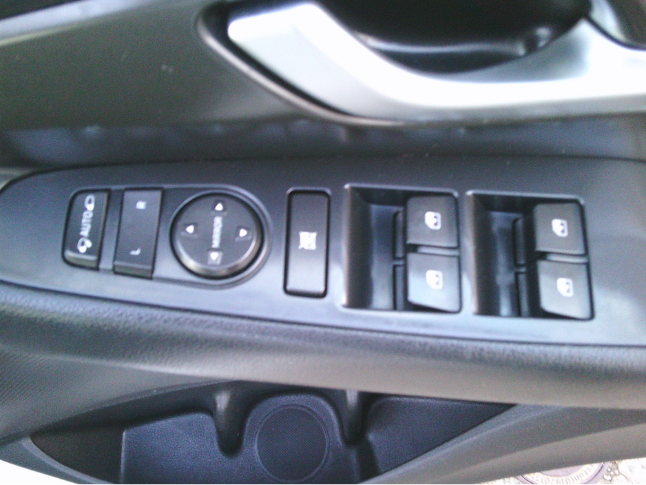 2017 Hyundai i30 NEW NCT 2028, DELUX, CRUISE , REVERSE CAMERA, €180 TAX, LOW KMS. HISTORY. €12,999