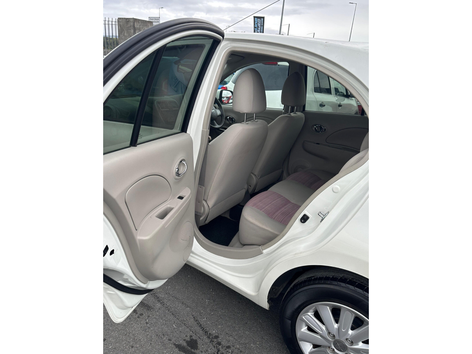 2017 Nissan March  €9,950