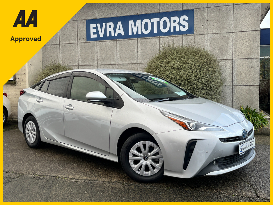 2021 Toyota Prius S 4WD AUTOMATIC HYBRID 1.8 PETROL //KEYLESS ENTRY//REVERSE CAMERA//ADAPTIVE CRUISE CONTROL// €19,950