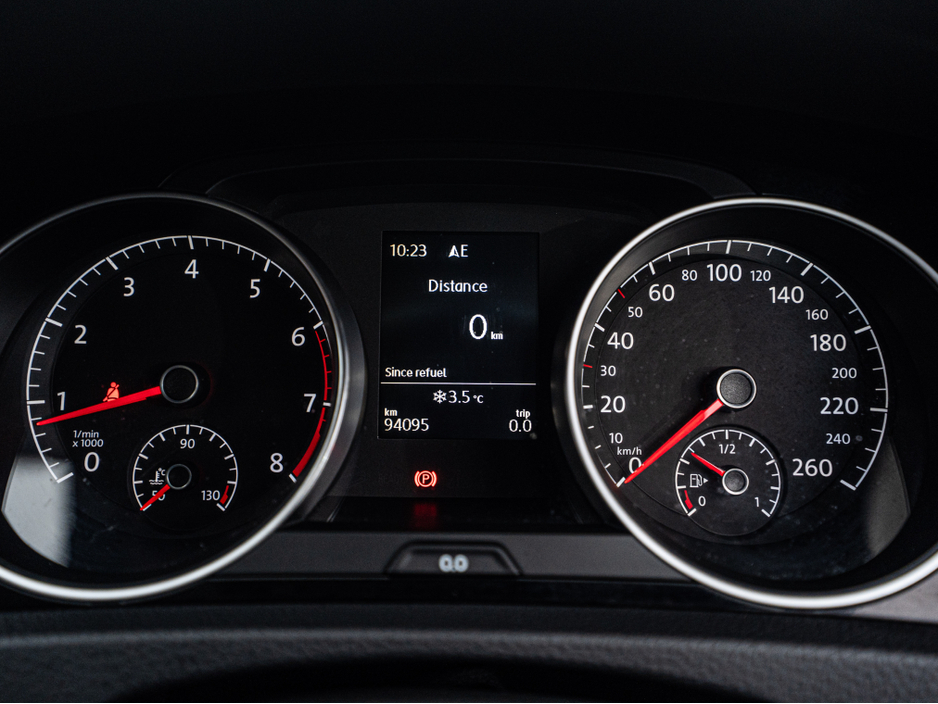 2017 Volkswagen Golf 2017 VW Golf 1.2tsi HIGHLINE/High spec/1yr warrant €16,888