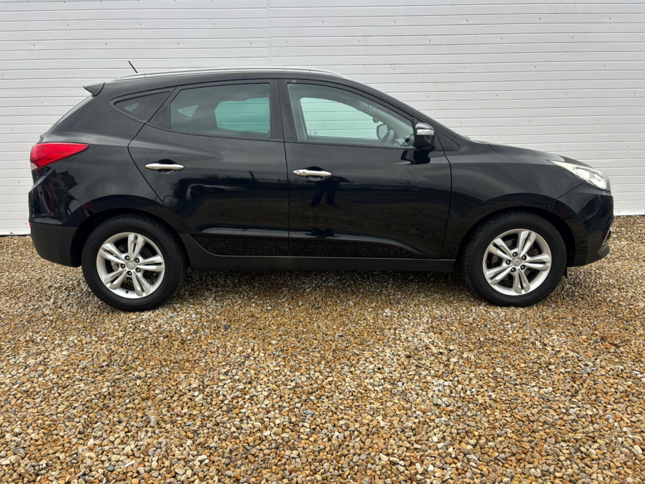 2013 Hyundai ix35 - image 5