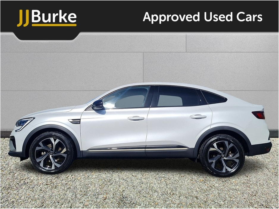 2023 Renault Arkana - image 3