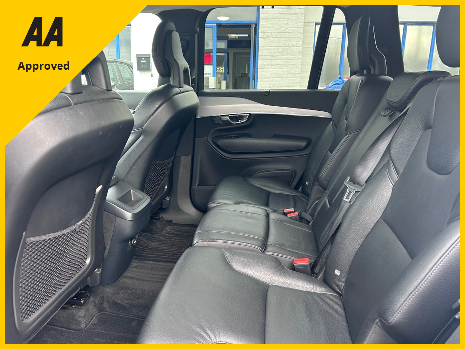 2016 Volvo XC90 - image 7