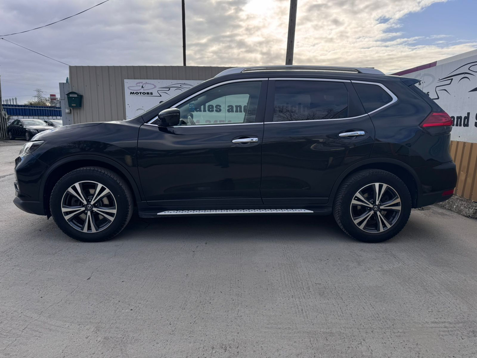 2018 Nissan X-Trail - image 2