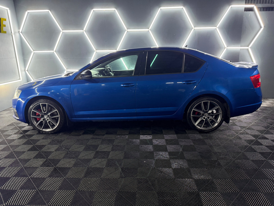 2015 Skoda Octavia - image 14