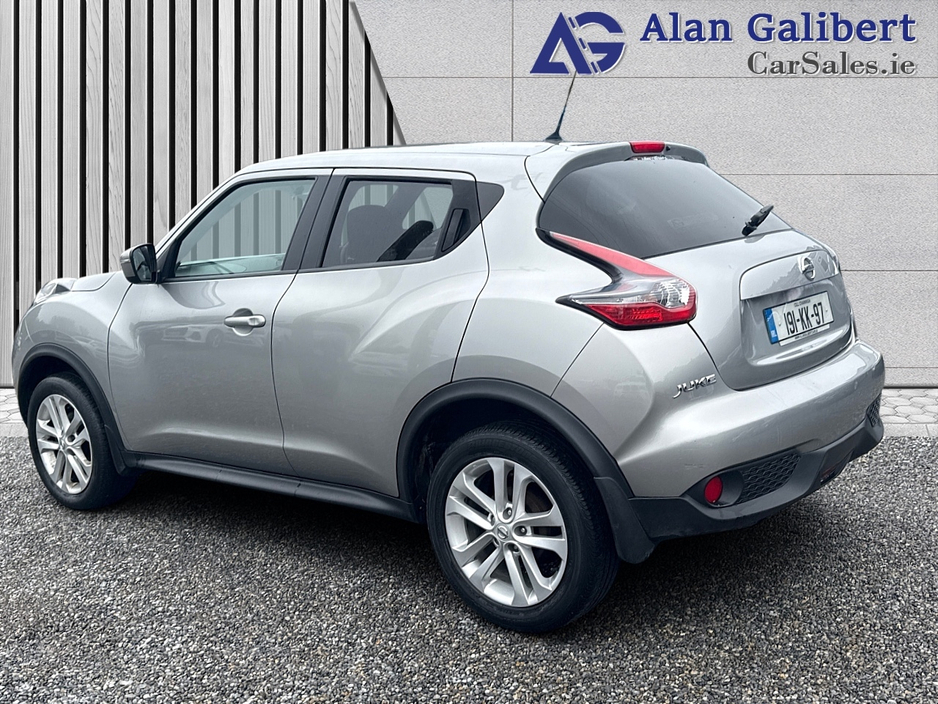 2019 Nissan Juke - image 2