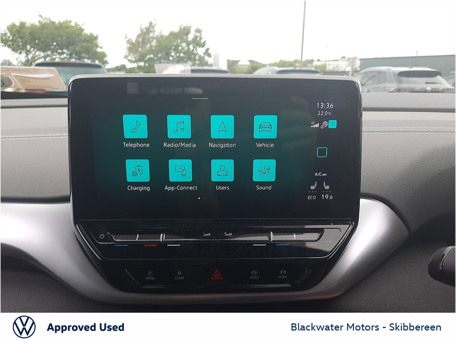 2023 Volkswagen ID.4 - image 18