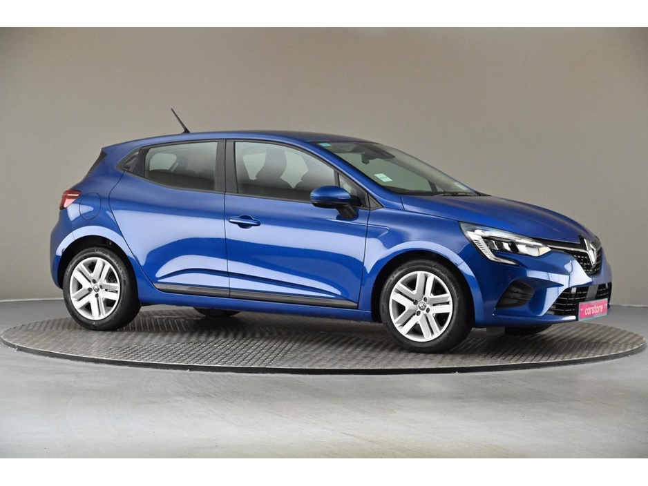 2022 Renault Clio - image 12