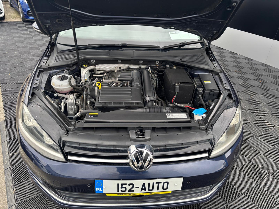 2015 Volkswagen Golf - image 7