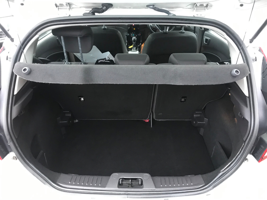 2022 Audi A3 - image 9