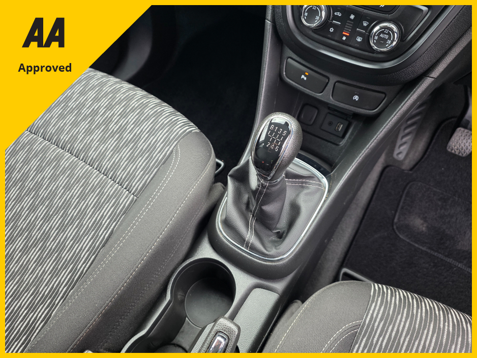 2016 Opel Mokka - image 14