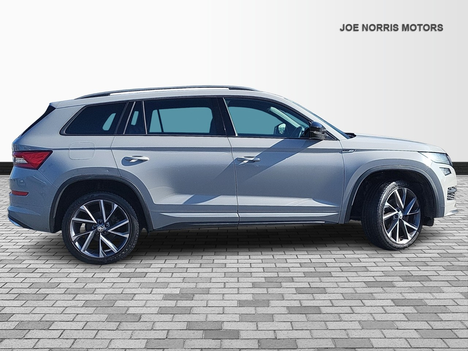 2020 Skoda Kodiaq - image 4