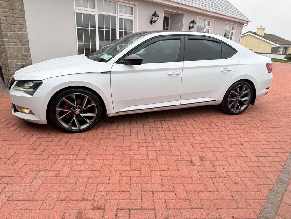 2018 Skoda Superb 2.0 TDI 190bhp Sportline DSG €19,995