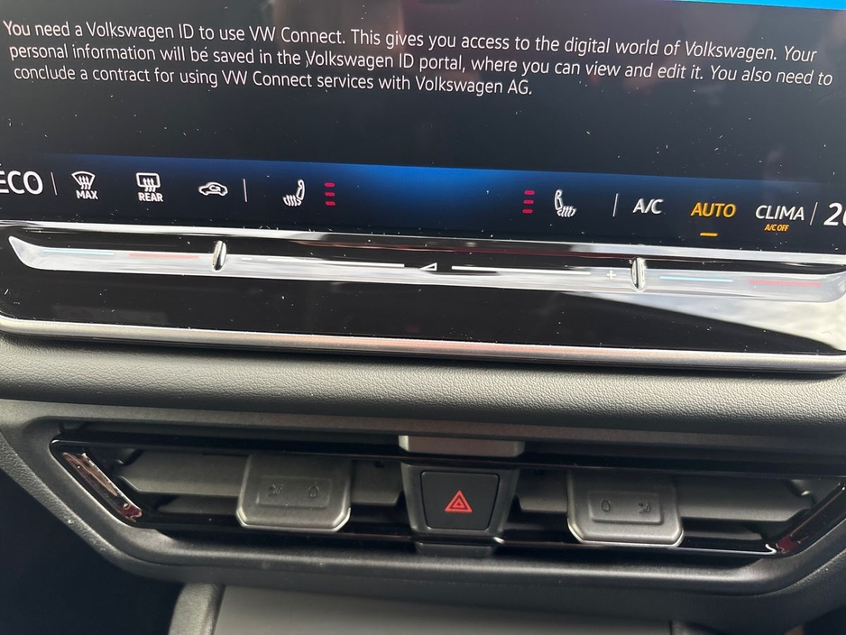 2026 Volkswagen Tiguan - image 16