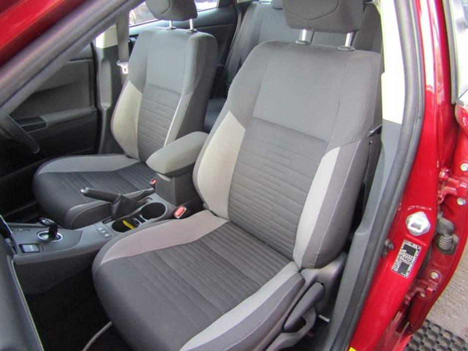 2018 Toyota Auris Hybrid Luna 4DR Auto €16,950