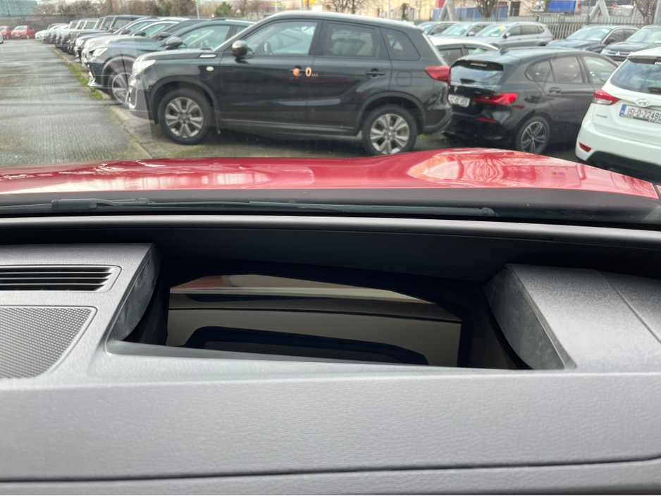 2022 Volkswagen ID.4 PRO TECH 77KWH //MASSIVE SPEC//HEATED ELECTRIC MEMORY MASSAGE SEATS//PANORAMIC GLASS ROOF//HEAD UP DISPLAY//360 PARKING CAMERAS// €28,950