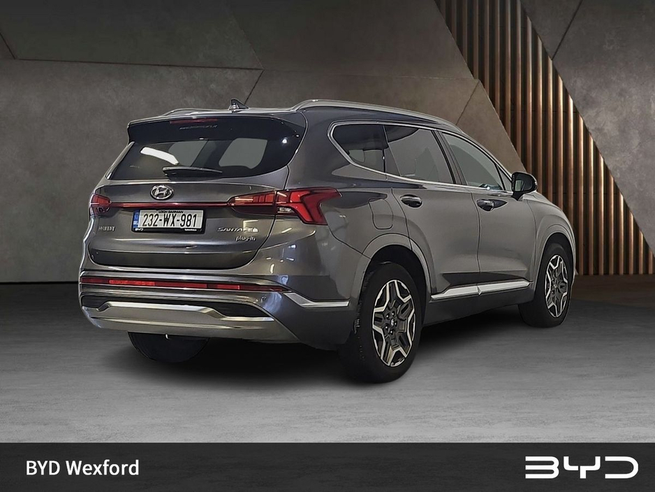 2023 Hyundai Santa Fe 1.6 PHEV 4WD Executive Plus Auto 7Seats €44,475