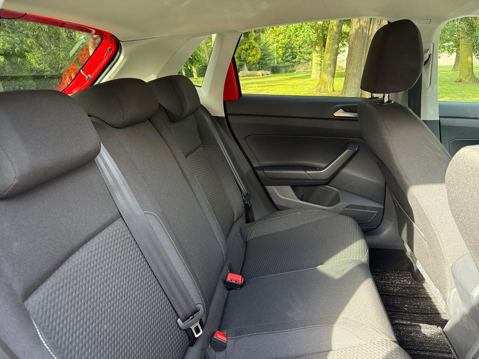 2018 Volkswagen Polo - image 22