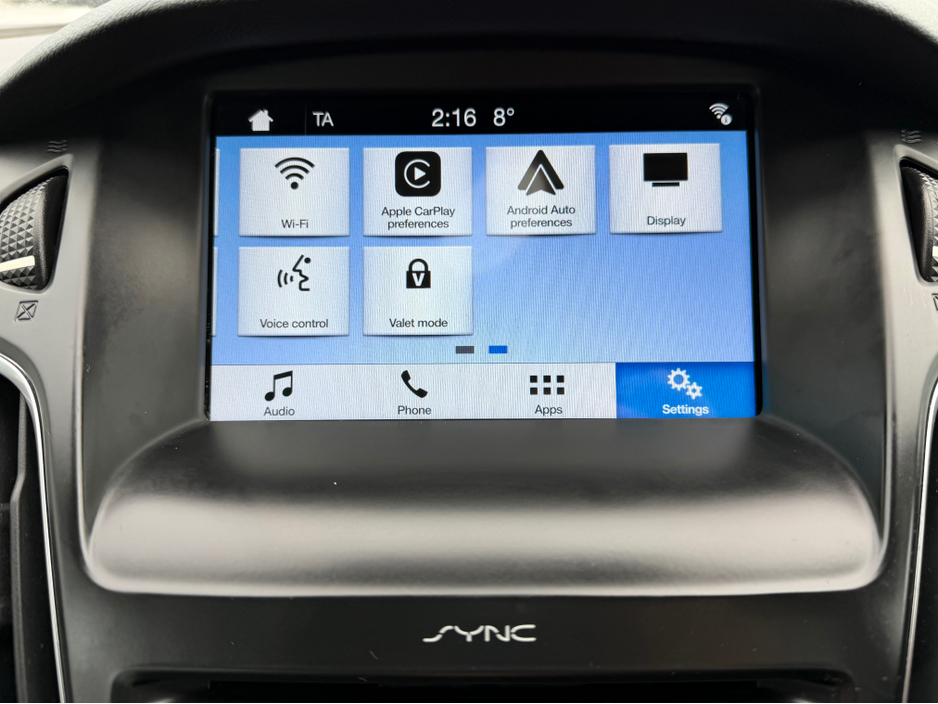 2017 Ford Focus - image 17