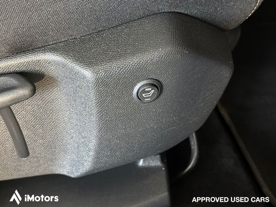 2023 Peugeot 3008 - image 25