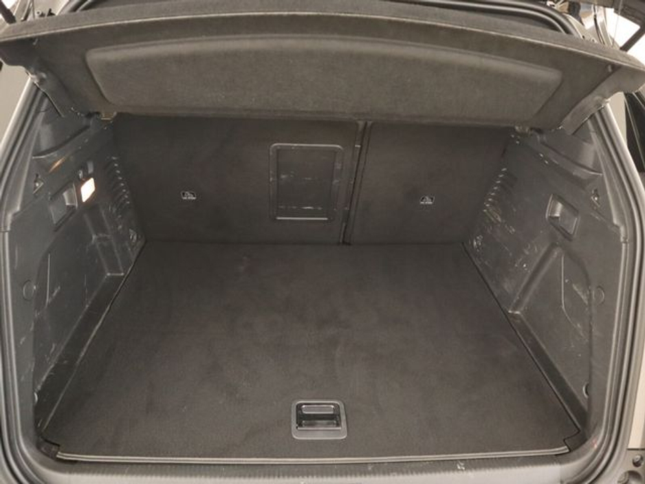 2023 Peugeot 3008 - image 16