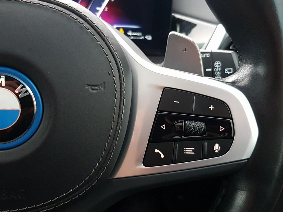 2023 BMW X5 xDrive50e M Sport €79,995